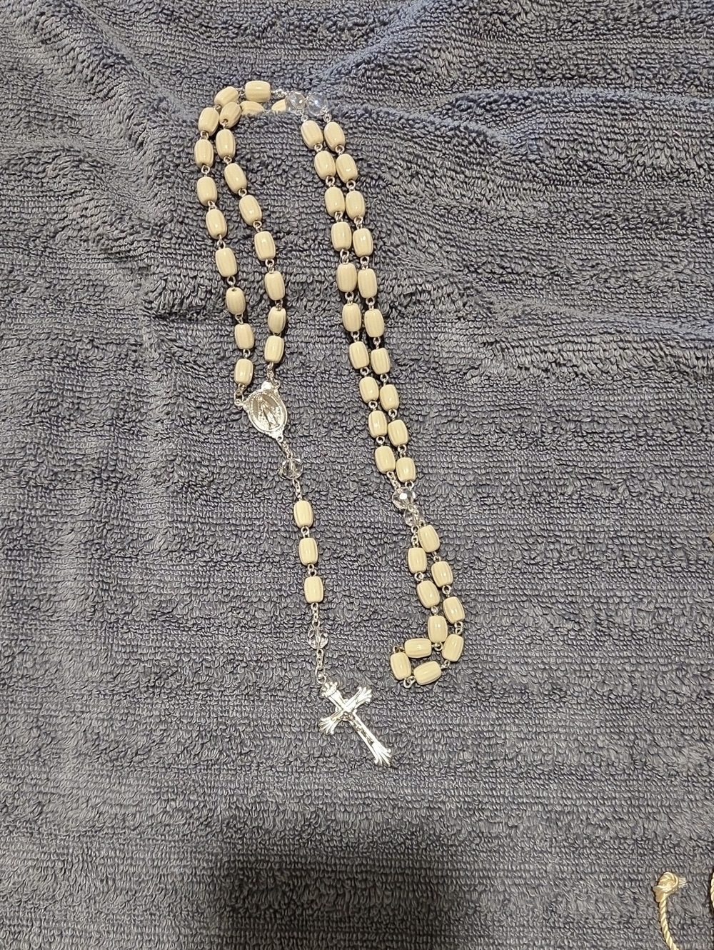 Lenox Silver Ivory Porcelain Rosary 925 Silver Crucifix/Medallion 22”
